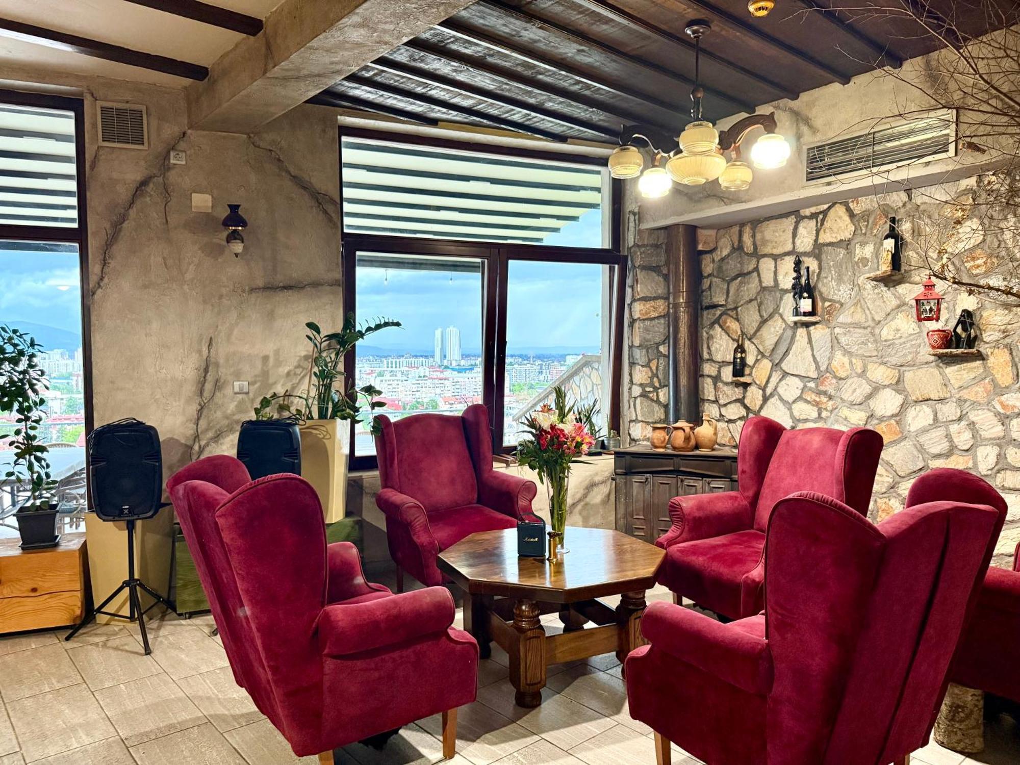 Villa Eleni Apartments Skopje Buitenkant foto