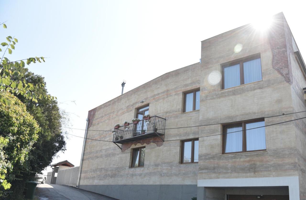 Villa Eleni Apartments Skopje Buitenkant foto